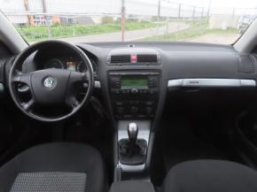 Škoda Octavia  Scout 2.0 TDI 