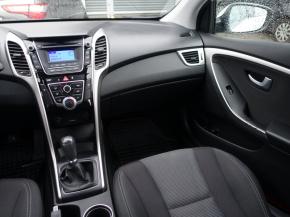 Hyundai i30  1.4 CVVT 