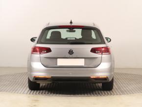 Volkswagen Passat  1.5 TSI 