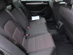 Volkswagen Passat  1.6 TDI Comfortline 