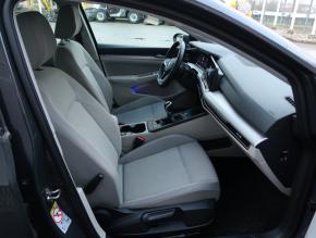 Volkswagen Golf  1.0 TSI 