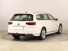 Volkswagen Passat  2.0 TDI Elegance 