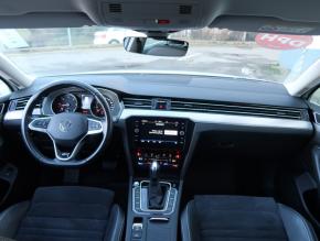 Volkswagen Passat  2.0 TDI Elegance 