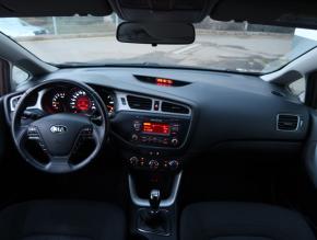 Kia Ceed  1.6 CRDi 