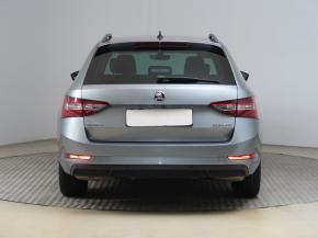 Škoda Superb  1.5 TSI Ambition 