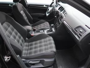 Volkswagen Golf  2.0 TDI GTD 