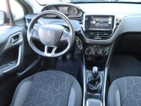 Peugeot 2008  1.6 BlueHDi 