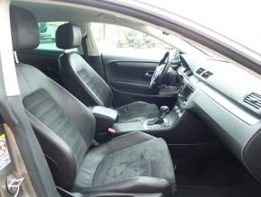 Volkswagen CC  2.0 TDI 