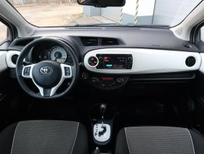 Toyota Yaris  1.33 Dual VVT-i Cool 