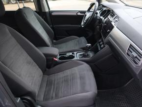 Volkswagen Touran  1.5 TSI 