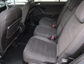 Volkswagen Touran  1.5 TSI 