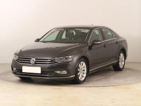 Volkswagen Passat  2.0 TDI Elegance 