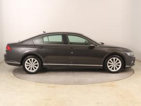 Volkswagen Passat  2.0 TDI Elegance 