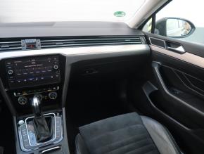 Volkswagen Passat  2.0 TDI Elegance 