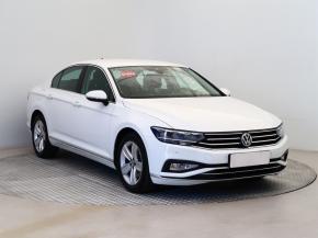 Volkswagen Passat  1.5 TSI 