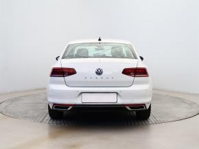 Volkswagen Passat  1.5 TSI 