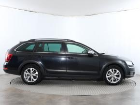 Škoda Octavia  Scout 2.0 TDI 