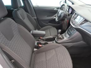 Opel Astra  1.0 Turbo Business 