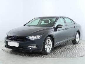 Volkswagen Passat  1.5 TSI 