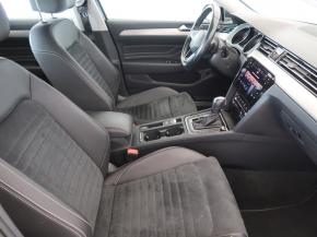 Volkswagen Passat  1.5 TSI 