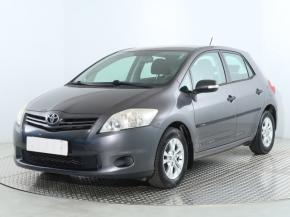 Toyota Auris  1.3 Dual VVT-i 