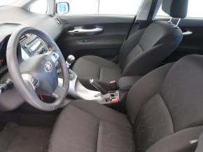 Toyota Auris  1.3 Dual VVT-i 