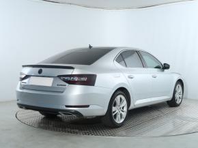 Škoda Superb  2.0 TSI 