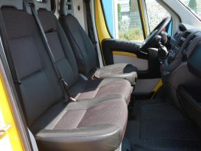 Peugeot Boxer  2.0 BlueHDi 