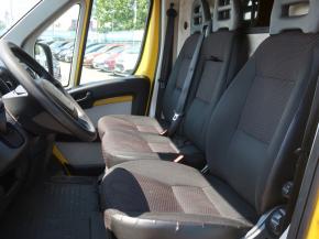 Peugeot Boxer  2.0 BlueHDi 