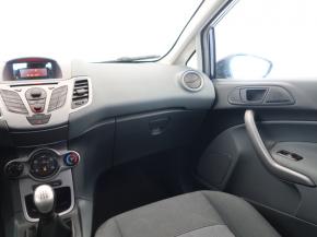 Ford Fiesta  1.25 i Trend 