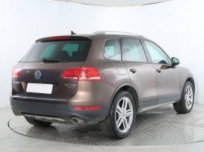 Volkswagen Touareg  3.0 TDI 