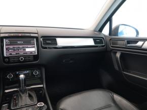 Volkswagen Touareg  3.0 TDI 