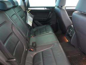 Volkswagen Touareg  3.0 TDI 