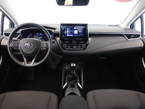 Toyota Corolla  1.5 VVT-i Style 