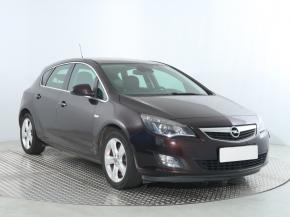 Opel Astra  1.4 T 