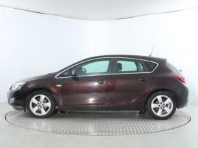 Opel Astra  1.4 T 