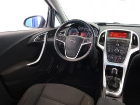 Opel Astra  1.4 T 