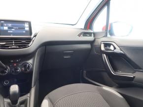 Peugeot 208  1.2 PureTech 