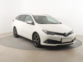 Toyota Auris  1.6 Valvematic 