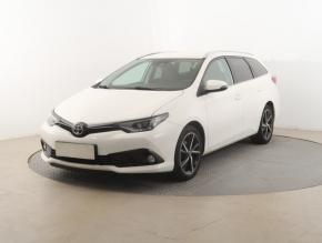 Toyota Auris  1.6 Valvematic 