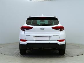 Hyundai Tucson  1.7 CRDi Trikolor 