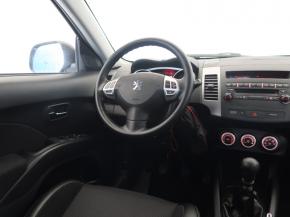 Peugeot 4007  2.2 HDI 