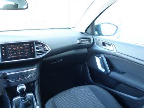 Peugeot 308  1.5 BlueHDi 