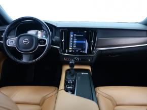 Volvo V90 Cross Country  D4 2.0 AWD 