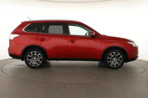 Mitsubishi Outlander  2.2 DI-D 