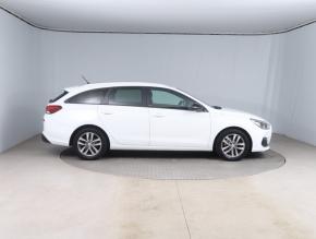 Hyundai i30  1.6 CRDi 