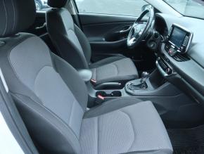 Hyundai i30  1.6 CRDi 