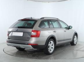 Škoda Octavia  Scout 2.0 TDI 