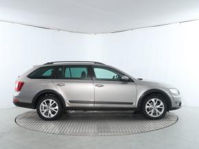 Škoda Octavia  Scout 2.0 TDI 