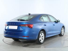 Škoda Octavia  1.5 TSI Active 